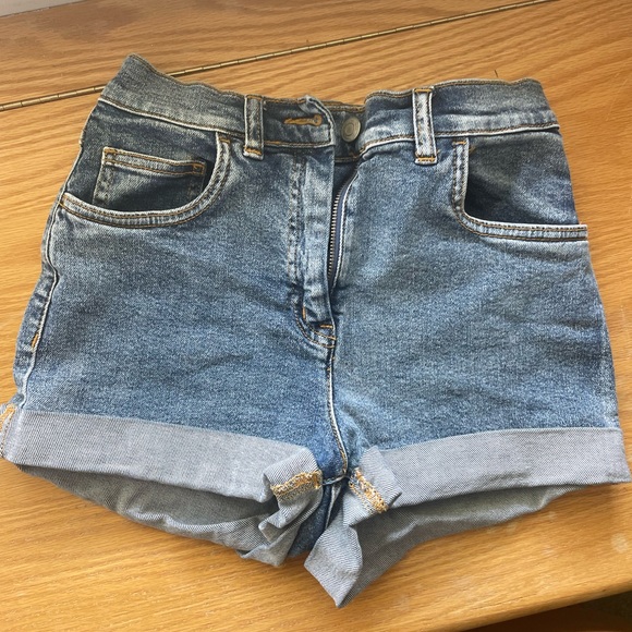 Wilfred Jean shorts - Picture 1 of 3